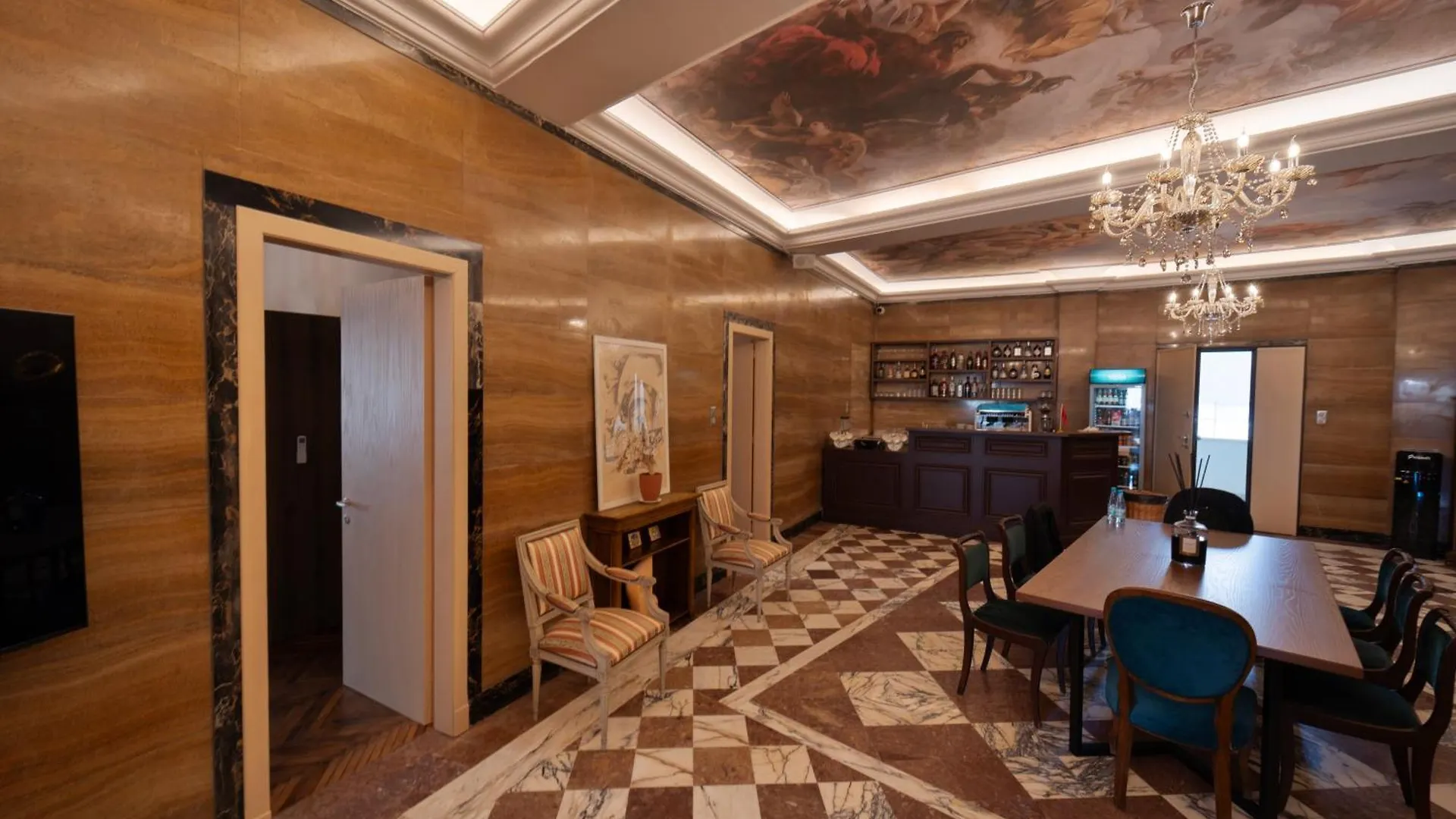 2115 Boutique Hostel Durrës
